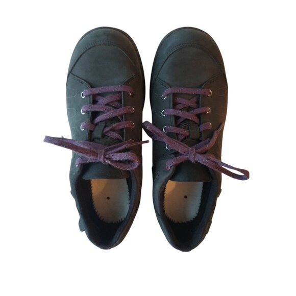 NEW Waterproof Aravon Rev Stridarc Savor shoes women sz 6,5 - Picture 1 of 10